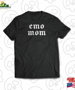 Emo Mom T-Shirt Shirt In Black Hoodie Classic