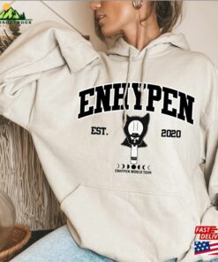 Enhypen Fate World Tour Hoodie En 2023 Shirt Dark Blood Unisex Enhypen Fate World Tour Hoodie En 2023 Shirt Dark Blood Unisex