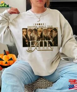 Enhypen World Tour Fate Shirt En T-Shirt Dark Blood Sweatshirt Classic Enhypen World Tour Fate Shirt En T-Shirt Dark Blood Sweatshirt Classic