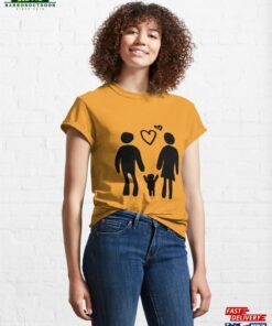 Family Portrait A Heartfelt Bond Classic T-Shirt Sweatshirt Family Portrait A Heartfelt Bond Classic T-Shirt Sweatshirt