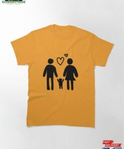 Family Portrait A Heartfelt Bond Classic T-Shirt Sweatshirt