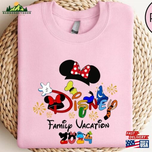 Family Vacation Disney Trip Shirt Custom 2024 T-Shirt Sweatshirt Hoodie