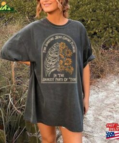 Find Someone Who Grows Flowers In The Darkest Parts Of You Vintage Shirt American Heartbreak Tour 2023 Sweatshirt Unisex Find Someone Who Grows Flowers In The Darkest Parts Of You Vintage Shirt American Heartbreak Tour 2023 Sweatshirt Unisex