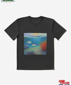 Fish Swimming Active T-Shirt Sweatshirt