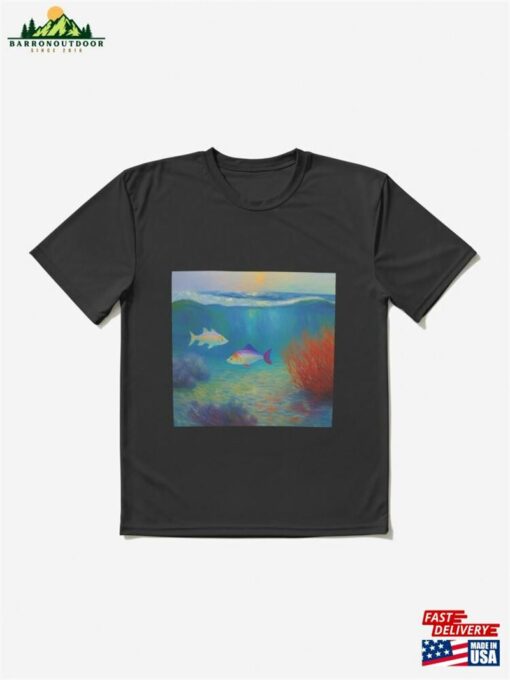 Fish Swimming Active T-Shirt Sweatshirt