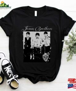 Five Albums One Night Tour Shirt Jb 2023 Hoodie T-Shirt Five Albums One Night Tour Shirt Jb 2023 Hoodie T-Shirt