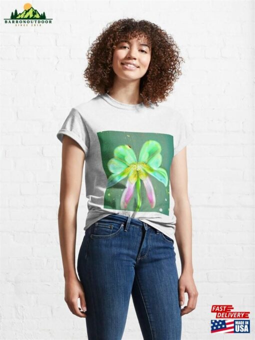 Flower In The Rain Classic T-Shirt Sweatshirt