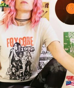 Foxcore Vintage Women’s 90S Graphic Tees For Women Grunge Band Shirt Rock N Roll Clothing Girl Retro Womens Tee T-Shirt Sweatshirt Foxcore Vintage Women’s 90S Graphic Tees For Women Grunge Band Shirt Rock N Roll Clothing Girl Retro Womens Tee T-Shirt Sweatshirt