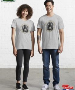 Funny Cat Watch Out Essential T-Shirt Classic Sweatshirt