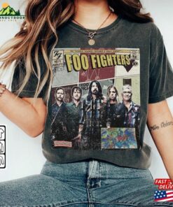 Foo Fighters Comic Shirt 90S Vintage Merch Book Art Echoes Silence Album World Tour Ticket 2023 Graphic Unisex Tee V2 T-Shirt Classic