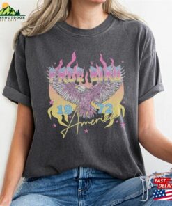 Free Bird T-Shirt Comfort Colors Boho Classic Hoodie
