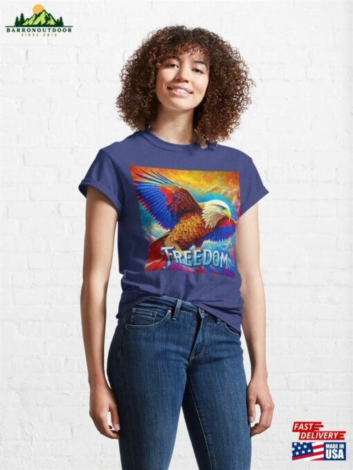 Freedom’s Feathered Guardian Classic T-Shirt Sweatshirt