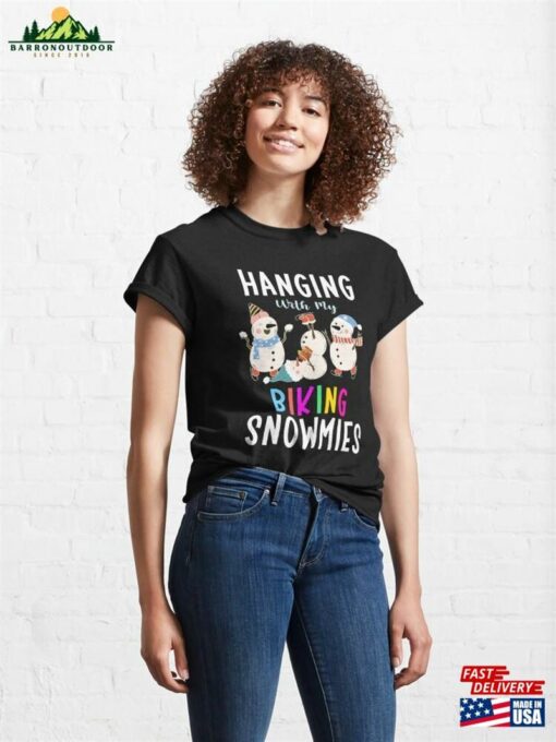 Funny Christmas Hanging With My Biking Snowmies Classic T-Shirt Unisex