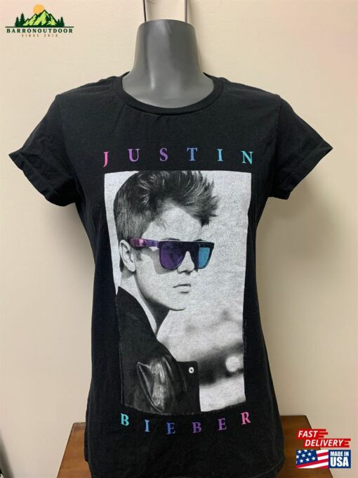 Gently Used Justin Bieber T Shirt Classic Sweatshirt