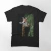 Giraffe Eating Plants Classic T-Shirt Unisex