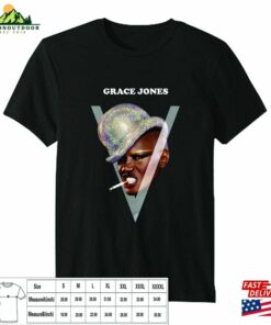 Grace Jones Jamaican Singer Gildan T-Shirt Sweatshirt Classic