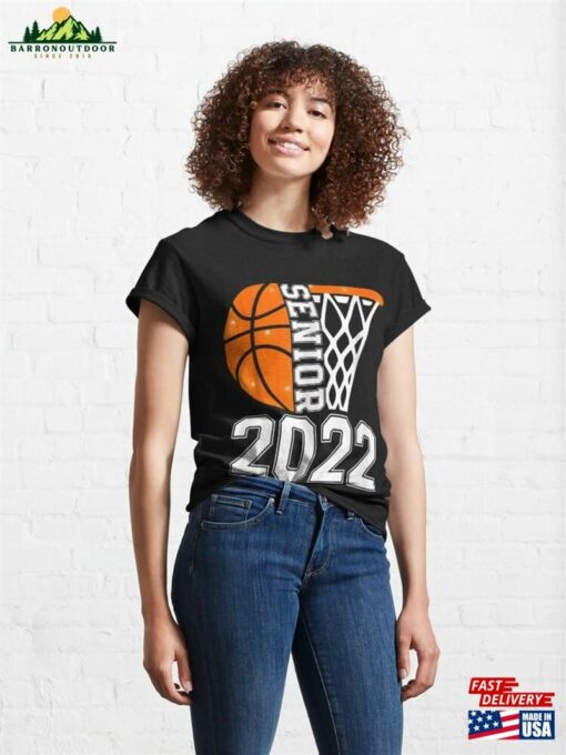 Graduation Senior Class 2022 Graduate Basketball Player Classic T-Shirt Hoodie