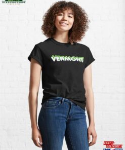 Green Layers Vermont Name Label (Black) Classic T-Shirt