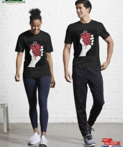 Hand Heart It Active T-Shirt Classic
