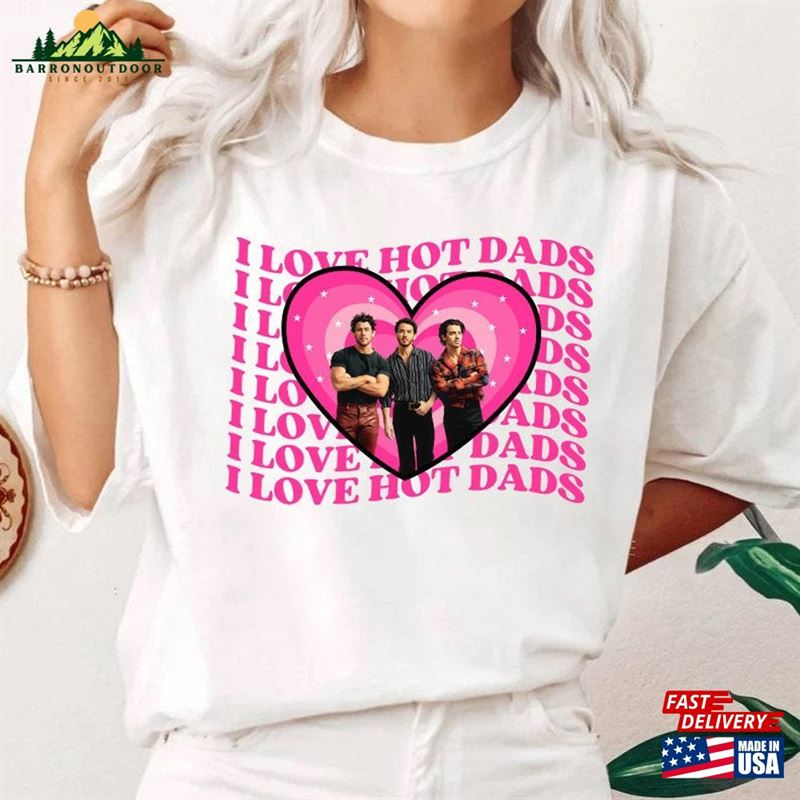 I Love Hot Dads Jonas Brothers Comfort Colors T-Shirt Shirt 2023 Tour Sweatshirt I Love Hot Dads Jonas Brothers Comfort Colors T-Shirt Shirt 2023 Tour Sweatshirt