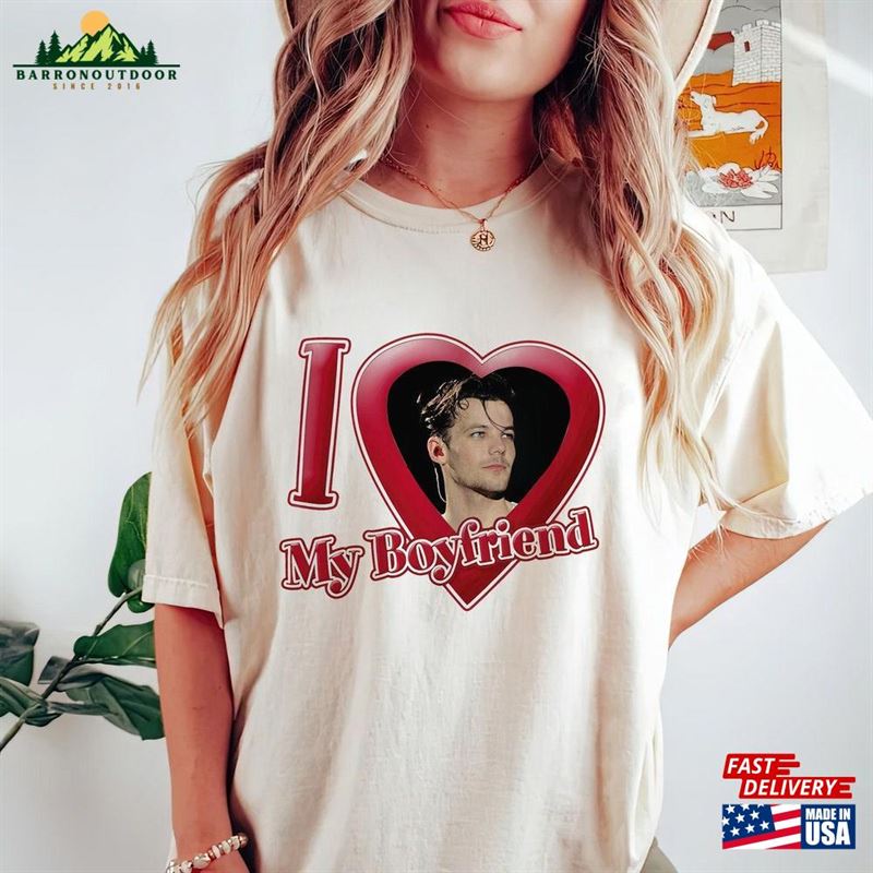 I Love My Boyfriend Shirt 90S Vintage Louis Graphic Sweatshirt Unisex I Love My Boyfriend Shirt 90S Vintage Louis Graphic Sweatshirt Unisex