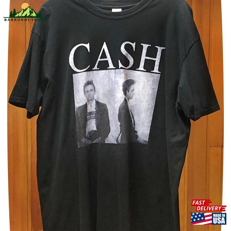 Iconic Vintage Johnny Cash Mug Shot T-Shirt Y2k Band Merch Concert Tour Tee Classic Iconic Vintage Johnny Cash Mug Shot T-Shirt Y2k Band Merch Concert Tour Tee Classic