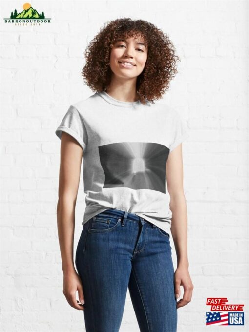 Illusion Classic T-Shirt Hoodie Sweatshirt