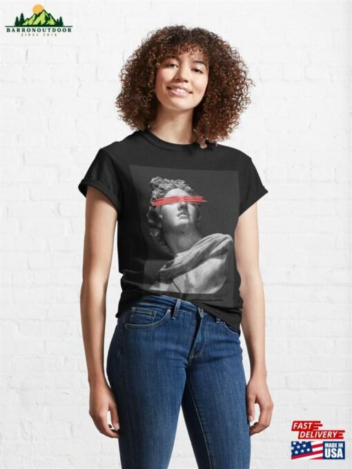 Innovation In Chaos Classic T-Shirt Hoodie