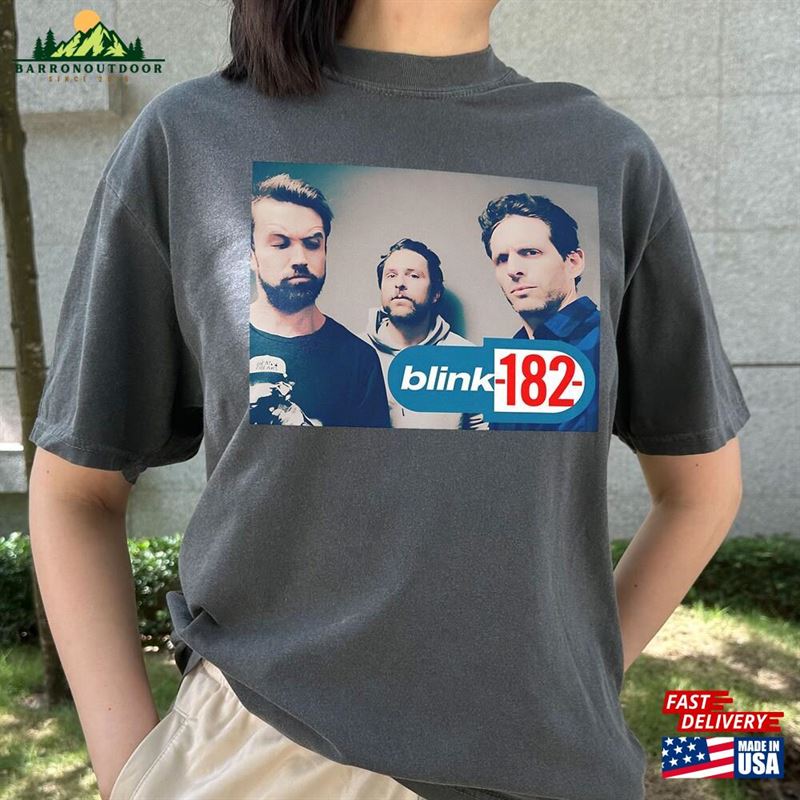 It's Always Sunny In Philadelphia Blink 182 Shirt Funny T-Shirt Meme Hoodie It's Always Sunny In Philadelphia Blink 182 Shirt Funny T-Shirt Meme Hoodie