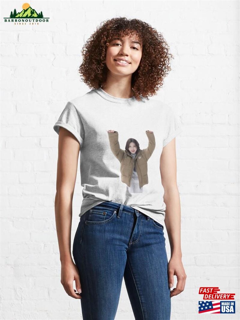 Ive Gaeul Funny Meme Photo Sticker Classic T-Shirt Sweatshirt Unisex Ive Gaeul Funny Meme Photo Sticker Classic T-Shirt Sweatshirt Unisex