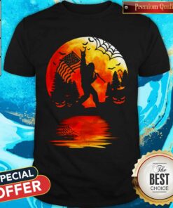 Bigfoot Holding American Flag Moon Halloween Shirt