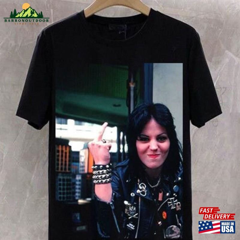 Joan Jett Shirt Blackhearts Punk Rock N Roll Tee Female Rocker T-Shirt Retro 1980S Style Band Sweatshirt Unisex Joan Jett Shirt Blackhearts Punk Rock N Roll Tee Female Rocker T-Shirt Retro 1980S Style Band Sweatshirt Unisex