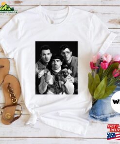 Jonas Brother Shirt Joe Band T-Shirt Five Album One Night The Tour 2023 Merch Sweatshirt Unisex