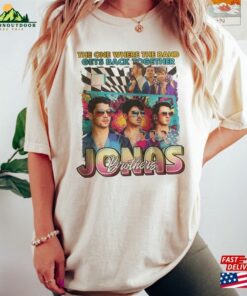 Jonas Brother Vintage 90S Shirt Trendy Music Band Unisex T-Shirt Hoodie Sweatshirt