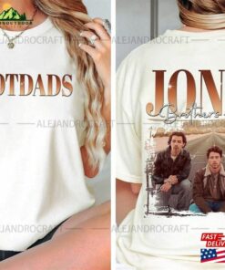 Jonas Brother Vintage Shirt I Love Hot Dads Joe Homage Classic T-Shirt