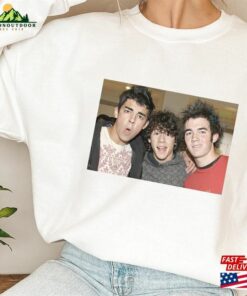 Jonas Brothers’ Shirt Onas Brothers Five Albums One Night The Tour 2023 Fan T-Shirt Sweatshirt