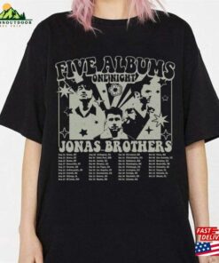 Jonas Brothers 2023 Tour Unisex Shirt T-Shirt Five Albums One Night Vtg 90 Classic Hoodie