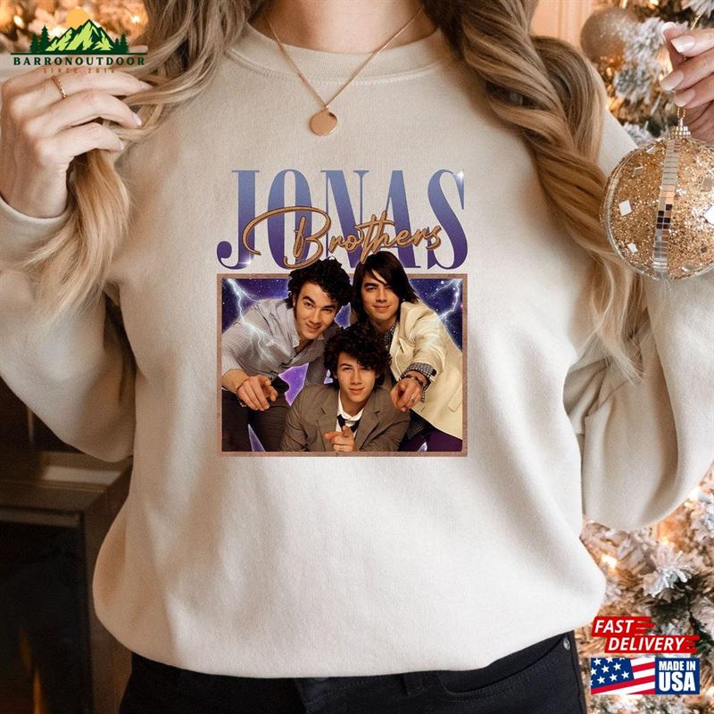 Jonas Brothers 2023 Tour Unisex T-Shirt Band Comfort Color Shirt Raised On Sweatshirt Classic Hoodie Jonas Brothers 2023 Tour Unisex T-Shirt Band Comfort Color Shirt Raised On Sweatshirt Classic Hoodie