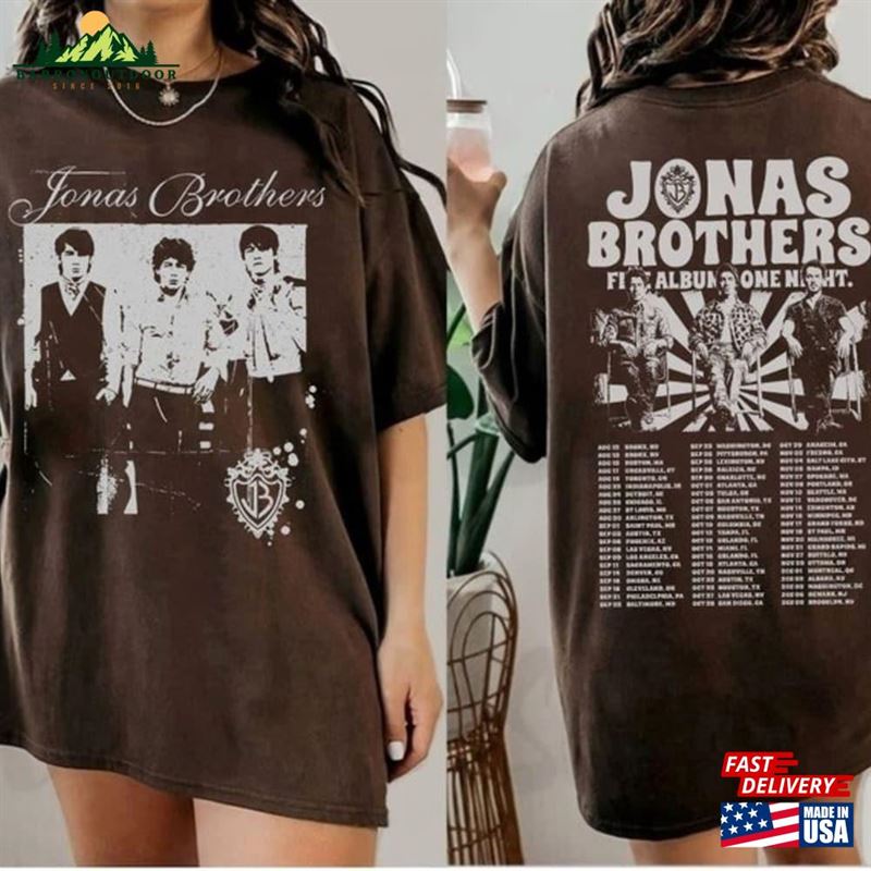 Jonas Brothers Double Sided T-Shirt Five Albums One Night Tour Shirt 2023 Sweatshirt Hoodie Jonas Brothers Double Sided T-Shirt Five Albums One Night Tour Shirt 2023 Sweatshirt Hoodie