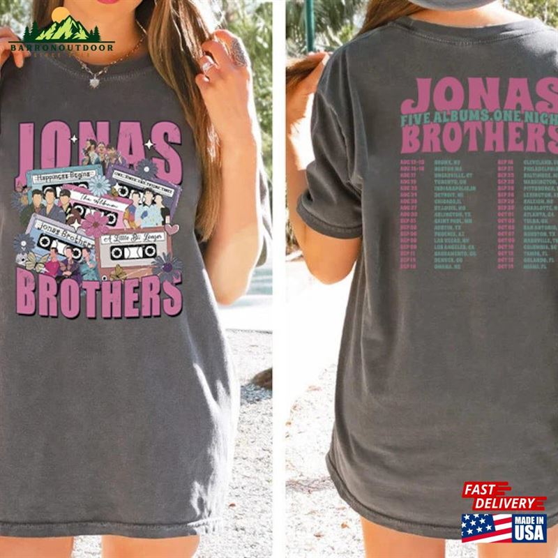 Jonas Brothers Double Sided T-Shirt Tour Shirt Cassette Sweatshirt Jonas Brothers Double Sided T-Shirt Tour Shirt Cassette Sweatshirt
