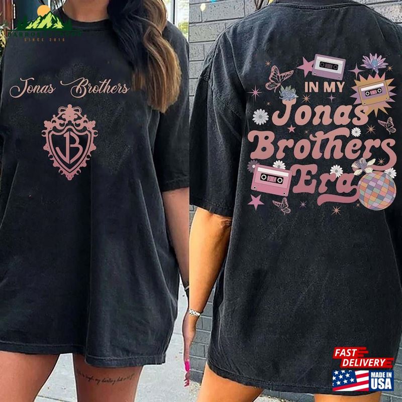 Jonas Brothers Double Sided T-Shirt Tour Shirt Concert 2023 Classic Hoodie Jonas Brothers Double Sided T-Shirt Tour Shirt Concert 2023 Classic Hoodie