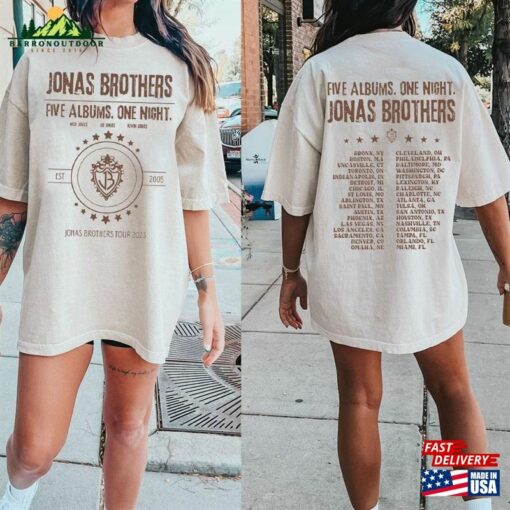 Jonas Brothers Double Sided T-Shirt Tour Shirt Concert 2023 Retro Sweatshirt Unisex