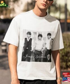 Jonas Brothers Five Albums One Night Tour Shirt 2023 Sweatshirt T-Shirt
