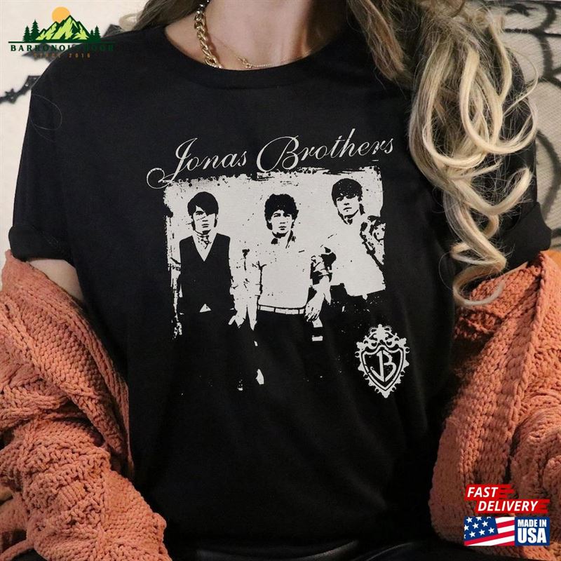 Jonas Brothers Shirt Five Albums One Night Tour 2023 Sweatshirt T-Shirt Jonas Brothers Shirt Five Albums One Night Tour 2023 Sweatshirt T-Shirt