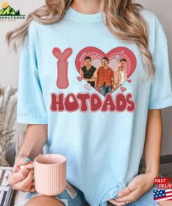 Jonas Brothers Shirt I Love Hot Dads T-Shirt Five Albums One Night Tour Sweatshirt