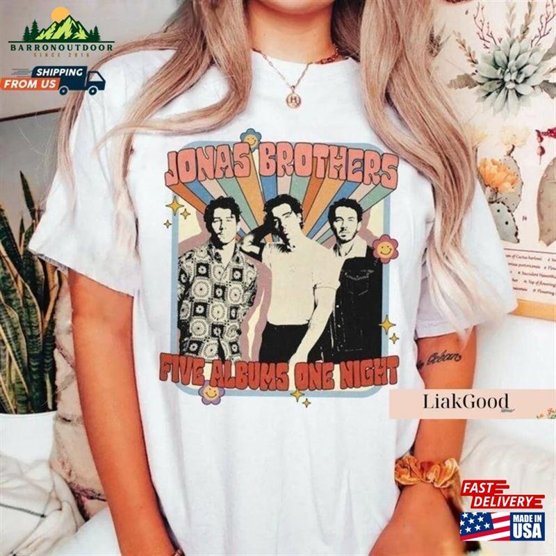 Jonas Brothers Shirt Joe Jonass Sweatshirt I Love Hot Dads Hoodie Classic Jonas Brothers Shirt Joe Jonass Sweatshirt I Love Hot Dads Hoodie Classic