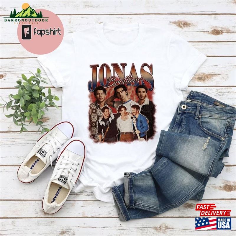 Jonas Brothers Shirt Tour Concert 2023 Retro Unisex Gift Classic Hoodie Jonas Brothers Shirt Tour Concert 2023 Retro Unisex Gift Classic Hoodie