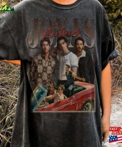 Jonas Brothers Shirt Vintage 90S Five Albums One Night Tour Sweatshirt Unisex