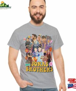 Jonas Brothers T-Shirt The Album 2023 A Little Bit Longer 2008 Classic