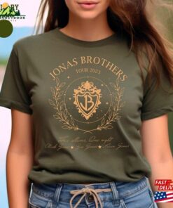 Jonas Brothers Tee Concert 2023 Retro Unisex Gift 90 Classic T-Shirt